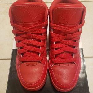 Adidas HardCourt Patent Red HI High Top Kids Size 4